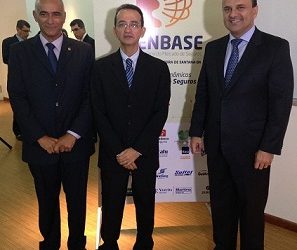 SindSeg BA/SE/TO marca presença no II Encontro Baiano do Mercado de Seguros