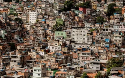 Distribuição de seguros nas favelas pode ser impulsionada por moradores