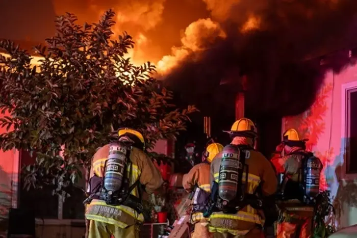 Incêndios em LA podem gerar perdas de US$ 20 bi às seguradoras